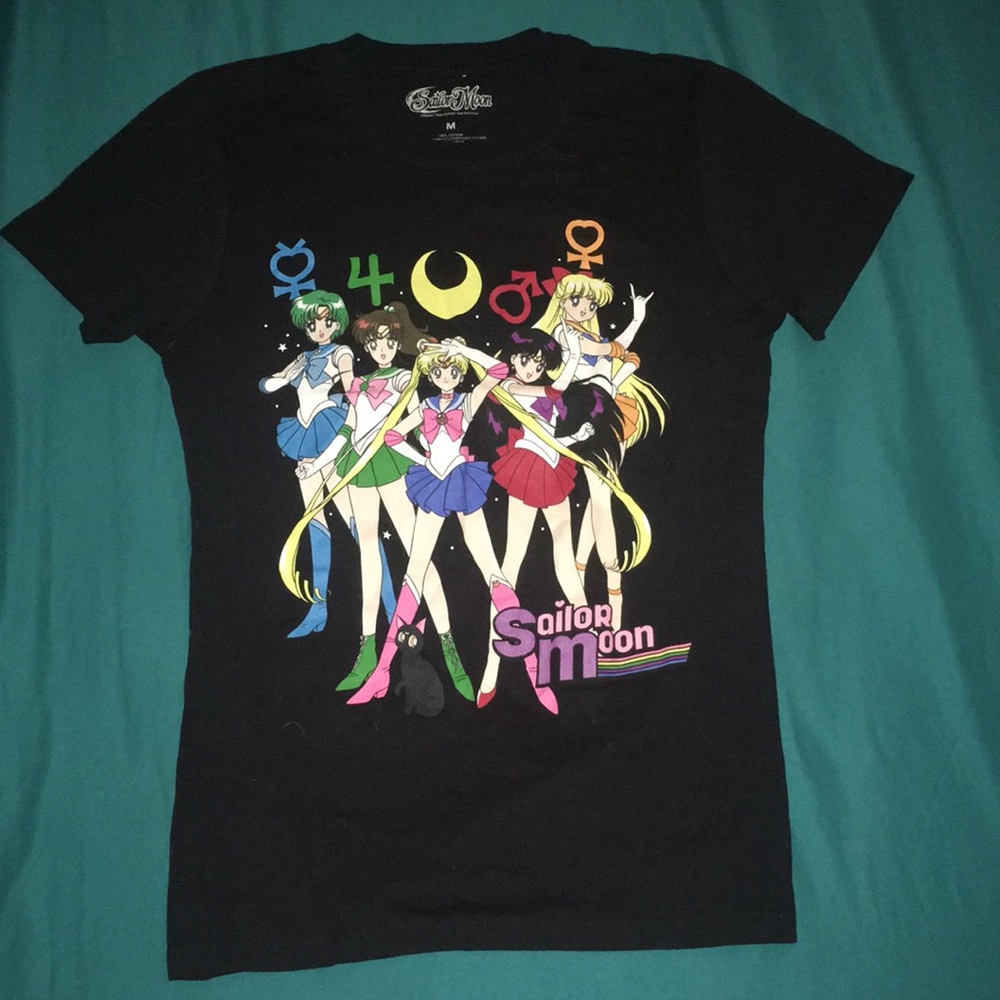 Sailor moon tee
